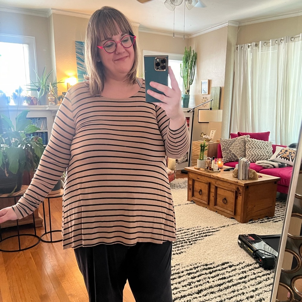 Anthropologie Puella tan + black striped swing top in XL